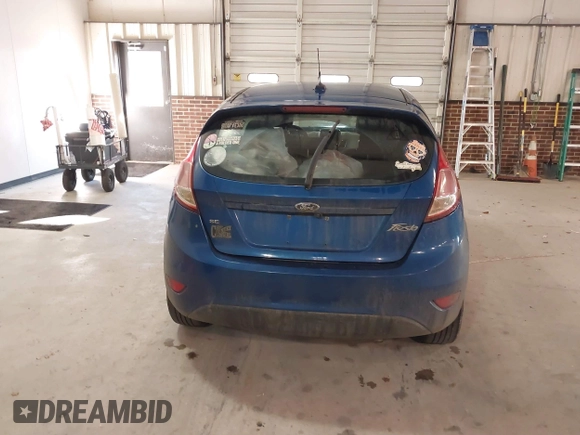2019 Ford Fiesta SE with VIN 3FADP4EJ6KM124270, listed as a IAAI auction lot 40962134 with 122,757 mi miles. Bid and sale history available at carsss.com. Image 16.