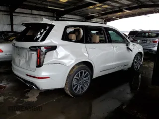 2021 Cadillac XT6 AWD Sport z VIN 1GYKPHRSXMZ195978, wystawiony jako Copart lot #80886314 z przebiegiem Nie podano mil oraz Szkoda całkowita • Salvage title. Historia ofert i sprzedaży dostępna na DreamBid. Obrazek 3.
