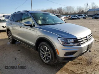 2020 Volkswagen Tiguan SE with VIN 3VV2B7AX7LM098132, listed as a Copart auction lot 48428785 with 80,514 mi miles and Salvage Title. Bid and sale history available at DreamBid. Image 4.
