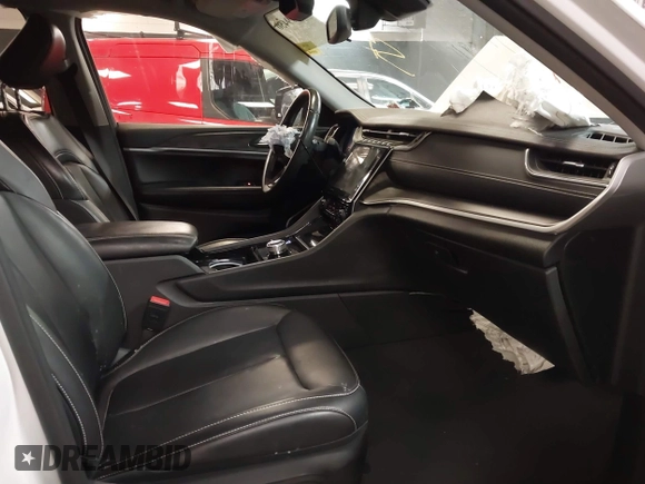 2021 Jeep Grand Cherokee Limited with VIN 1C4RJKBG8M8142906, listed as a IAAI auction lot 41779450 with 69,045 mi miles and . Bid and sale history available at DreamBid. Image 5.