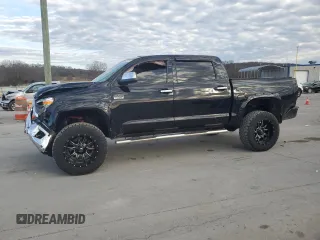 2021 Toyota Tundra Platinum z VIN 5TFAY5F11MX974044, wystawiony jako Copart lot #44041565 z przebiegiem 91 110 mil mil oraz Szkoda całkowita • Salvage title. Historia ofert i sprzedaży dostępna na DreamBid. Obrazek 1.