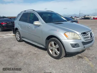 2009 Mercedes-Benz M-Class 3.5L with VIN 4JGBB86EX9A488302, listed as a IAAI auction lot 41613317 with NaN miles. Bid and sale history available at carsss.com. Image 1.