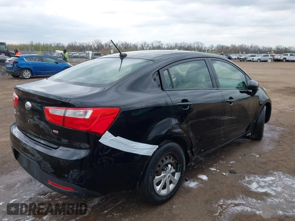 2013 Kia Rio LX z VIN KNADM4A39D6210988, wystawiony jako IAAI lot #41875368 z przebiegiem 161 570 mil mil oraz . Historia ofert i sprzedaży dostępna na DreamBid. Obrazek 6.