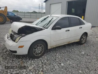 2005 Ford Focus S with VIN 1FAFP34N95W238498, listed as a Copart auction lot 59918155 with 175,543 mi miles and Salvage title. Bid and sale history available at DreamBid. Image 1.