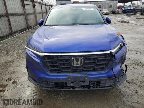 2024 Honda CR-V LX with VIN 2HKRS3H26RH304815, listed as a Copart auction lot 44577055 with 17,710 mi miles and Salvage Title. Bid and sale history available at DreamBid. Image 5.