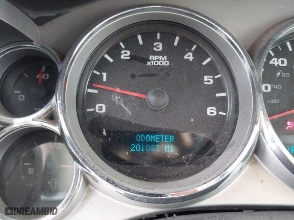 2007 Chevrolet Silverado 1500 LT w/1LT with VIN 2GCEK19C871677203, listed as a IAAI auction lot 41781624 with 201,083 mi miles. Bid and sale history available at carsss.com. Image 15.