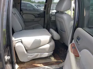 2008 Chevrolet Suburban 3LT z VIN 3GNFC16018G108883, wystawiony jako IAAI lot #42271973 z przebiegiem Nie podano mil oraz . Historia ofert i sprzedaży dostępna na DreamBid. Obrazek 8.