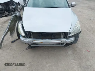 2007 Honda Accord LX SE z VIN 1HGCM56347A060806, wystawiony jako IAAI lot #42701618 z przebiegiem 140 573 mil mil oraz . Historia ofert i sprzedaży dostępna na DreamBid. Obrazek 6.