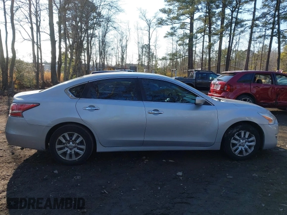 2014 Nissan Altima SV with VIN 1N4AL3AP1EC291922, listed as a IAAI auction lot 41432943 with 144,239 mi miles and . Bid and sale history available at DreamBid. Image 13.
