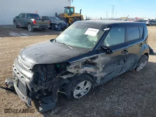 2014 Kia Soul with VIN KNDJN2A24E7065997, listed as a IAAI auction lot 41444342 with 91,261 mi miles. Bid and sale history available at carsss.com. Image 2.