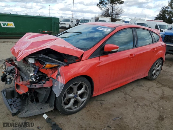 2017 Ford Focus ST with VIN 1FADP3L93HL341045, listed as a Copart auction lot 43318915 with 60,742 mi miles and Clean Title. Bid and sale history available at carsss.com. Image 1.