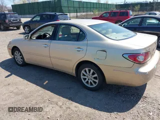 2004 Lexus ES 350 with VIN JTHBA30G345031061, listed as a IAAI auction lot 42003939 with 204,422 mi miles and . Bid and sale history available at DreamBid. Image 3.