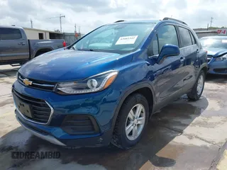 2020 Chevrolet Trax LT with VIN 3GNCJLSB2LL308702, listed as a IAAI auction lot 42081342 with 50,798 mi miles and . Bid and sale history available at DreamBid. Image 18.