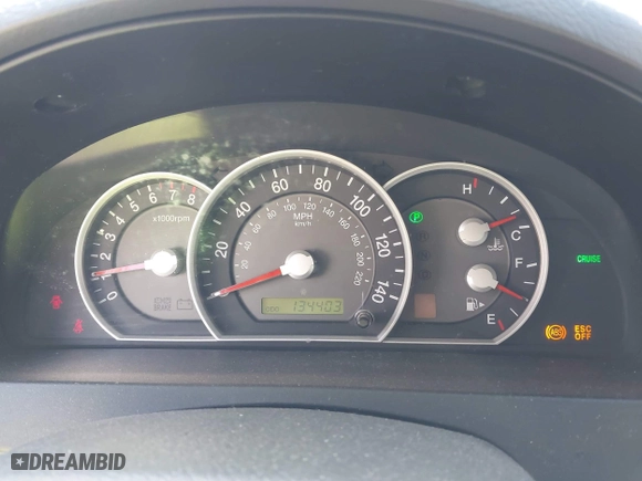 2008 Kia Sorento EX with VIN KNDJC736685800952, listed as a IAAI auction lot 41940679 with 134,403 mi miles. Bid and sale history available at carsss.com. Image 7.
