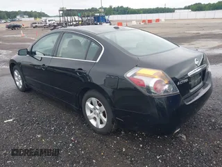 2009 Nissan Altima SL with VIN 1N4BL21E09N523885, listed as a IAAI auction lot 42532218 with 169,350 mi miles and . Bid and sale history available at DreamBid. Image 3.