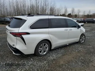 2023 Toyota Sienna XSE 25th Anniversary z VIN 5TDCSKFCXPS083271, wystawiony jako Copart lot #88786265 z przebiegiem 39 867 mil mil oraz Czysty tytuł • Clean title. Historia ofert i sprzedaży dostępna na DreamBid. Obrazek 3.