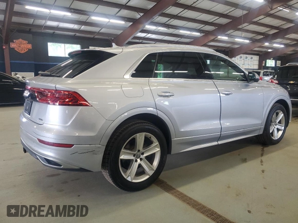 2019 Audi Q8 Premium z VIN WA1AVAF12KD030389, wystawiony jako Copart lot #60860675 z przebiegiem 118 306 mil mil oraz Czysty tytuł • Clean title. Historia ofert i sprzedaży dostępna na DreamBid. Obrazek 3.