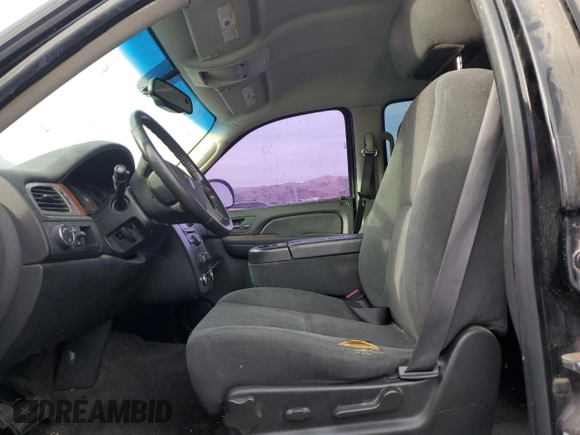 2008 GMC Yukon SLE w/3SA with VIN 1GKFC13C58J193818, listed as a Copart auction lot 84004714 with 158,121 mi miles and Salvage Title. Bid and sale history available at carsss.com. Image 7.