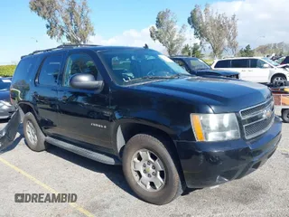 2009 Chevrolet Tahoe 2LT z VIN 1GNFC23059R186790, wystawiony jako IAAI lot #41929109 z przebiegiem 263 596 mil mil oraz . Historia ofert i sprzedaży dostępna na DreamBid. Obrazek 1.
