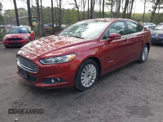 2014 Ford Fusion SE Hybrid with VIN 3FA6P0LU3ER301220, listed as a IAAI auction lot 41900873 with 251,303 mi miles. Bid and sale history available at carsss.com. Image 17.