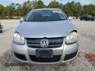 2007 Volkswagen Jetta 2.5 z VIN 3VWPF71K07M068986, wystawiony jako Copart lot #67925874 z przebiegiem 116 174 mil mil oraz Czysty tytuł • Clean title. Historia ofert i sprzedaży dostępna na DreamBid. Obrazek 5.