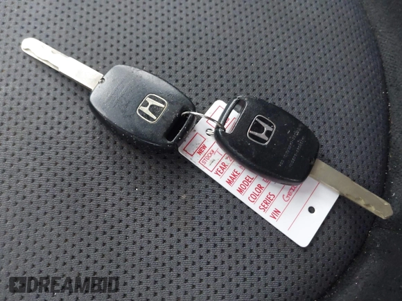 2008 Honda Fit Sport with VIN JHMGD38678S054021, listed as a IAAI auction lot 41752425 with 159,318 mi miles. Bid and sale history available at carsss.com. Image 11.