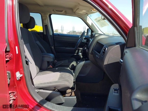 2014 Jeep Patriot Sport with VIN 1C4NJPBAXED848307, listed as a IAAI auction lot 42030605 with 1 mi miles. Bid and sale history available at carsss.com. Image 5.