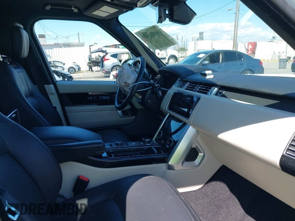 2021 Land Rover Range Rover z VIN SALGS5SEXMA436877, wystawiony jako IAAI lot #41950042 z przebiegiem 29 597 mil mil oraz . Historia ofert i sprzedaży dostępna na DreamBid. Obrazek 5.