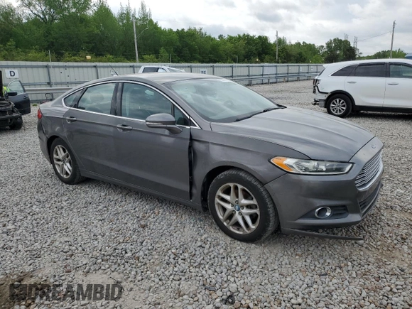 2013 Ford Fusion SE with VIN 3FA6P0HR5DR205592, listed as a Copart auction lot 53911155 with 186,614 mi miles and Clean Title. Bid and sale history available at carsss.com. Image 4.