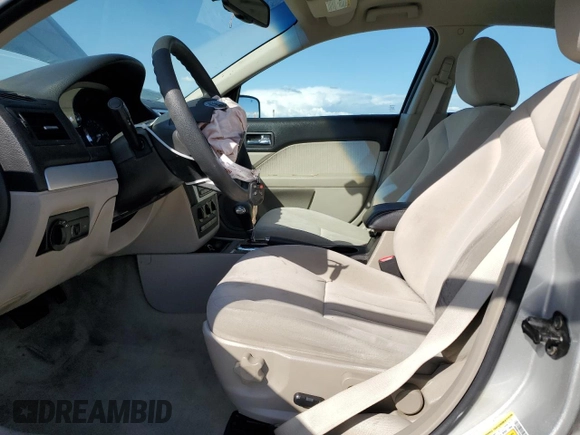 2009 Mercury Milan with VIN 3MEHM07Z89R632297, listed as a Copart auction lot 51488345 with Not provided miles and Salvage title. Bid and sale history available at DreamBid. Image 7.