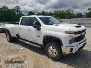 2024 Chevrolet Silverado 3500HD LT z VIN 1GC4YTEY7RF281802, wystawiony jako Copart lot #58908595 z przebiegiem 11 656 mil mil oraz Tytuł czysty. Historia ofert i sprzedaży dostępna na DreamBid. Obrazek 4.