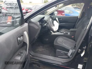 2013 Nissan Rogue S with VIN JN8AS5MT6DW501000, listed as a IAAI auction lot 41772447 with 110,811 mi miles. Bid and sale history available at carsss.com. Image 5.