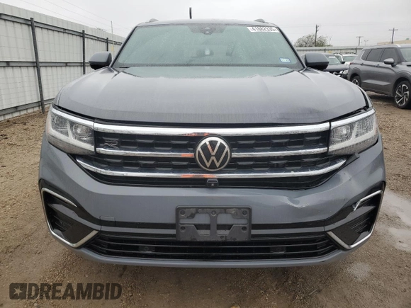 2021 Volkswagen Atlas SEL Premium R-Line with VIN 1V2FE2CA8MC221196, listed as a Copart auction lot 41882335 with 62,418 mi miles and Clean title. Bid and sale history available at DreamBid. Image 5.
