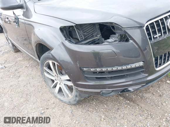 2014 Audi Q7 Premium Plus with VIN WA1LGAFE5ED013547, listed as a IAAI auction lot 42290048 with 179,269 mi miles and . Bid and sale history available at DreamBid. Image 6.