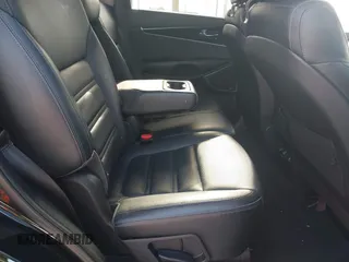 2016 Kia Sorento SX with VIN 5XYPK4A57GG023001, listed as a IAAI auction lot 41154189 with 93,399 mi miles. Bid and sale history available at carsss.com. Image 8.
