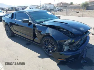 2014 Ford Mustang GT with VIN 1ZVBP8CF1E5263334, listed as a IAAI auction lot 41539768 with 115,751 mi miles and . Bid and sale history available at DreamBid. Image 1.