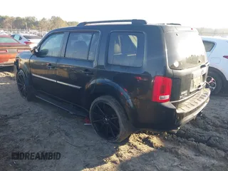 2015 Honda Pilot Touring with VIN 5FNYF3H94FB014659, listed as a IAAI auction lot 41474827 with 109,531 mi miles. Bid and sale history available at carsss.com. Image 3.
