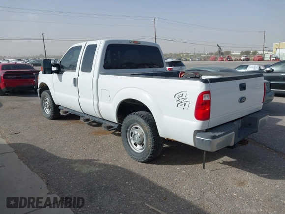 2015 Ford F-250 XLT с VIN 1FT7X2B61FEC28060, выставлен на аукционе IAAI как лот 41941395 с пробегом 235 517 миль миль и . История ставок и продаж доступна на DreamBid. Изображение 3.