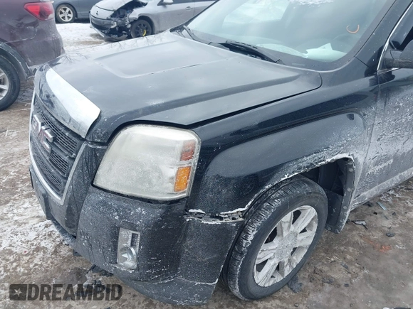 2010 GMC Terrain SLE-1 with VIN 2CTFLCEW0A6333764, listed as a IAAI auction lot 41410557 with 136,633 mi miles. Bid and sale history available at carsss.com. Image 6.