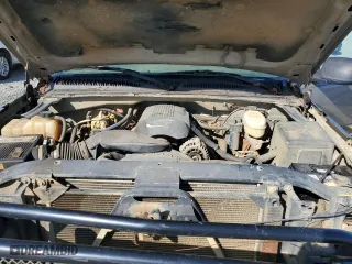 2003 Chevrolet Silverado 1500 LS with VIN 2GCEK19T331105322, listed as a Copart auction lot 45475715 with 381,638 mi miles and Salvage Title. Bid and sale history available at carsss.com. Image 11.