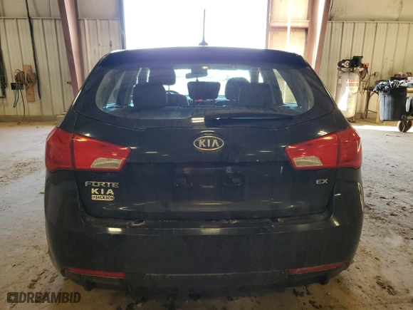 2011 Kia Forte 5-Door EX with VIN KNAFU5A28B5356209, listed as a Copart auction lot 48327995 with 175,498 mi miles and Clean Title. Bid and sale history available at carsss.com. Image 6.