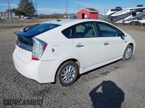 2012 Toyota Prius with VIN JTDKN3DPXC3015496, listed as a IAAI auction lot 41838717 with 178,379 mi miles and . Bid and sale history available at DreamBid. Image 4.