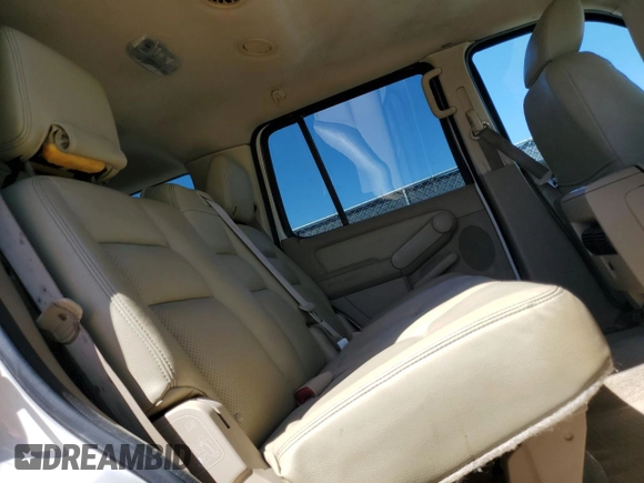 2008 Ford Explorer XLT with VIN 1FMEU63E28UA54131, listed as a Copart auction lot 50018175 with 170,031 mi miles and Non Repairable. Bid and sale history available at carsss.com. Image 11.