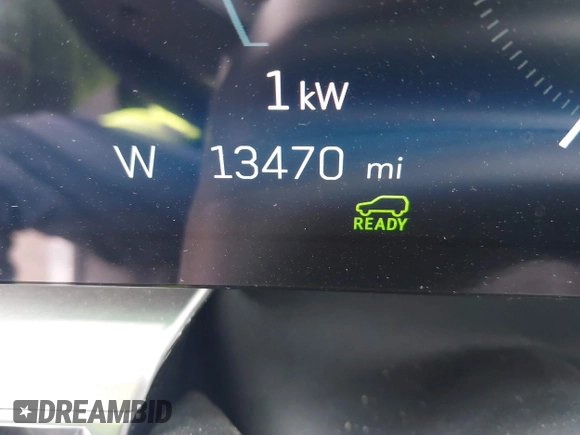 2024 Cadillac LYRIQ Luxury z VIN 1GYKPPRK1RZ109216, wystawiony jako IAAI lot #42180416 z przebiegiem 13 470 mil mil oraz . Historia ofert i sprzedaży dostępna na DreamBid. Obrazek 16.