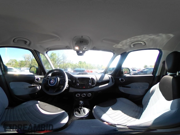 2014 FIAT 500L Easy with VIN ZFBCFABH4EZ022268, listed as a IAAI auction lot 42060203 with 106,918 mi miles. Bid and sale history available at carsss.com. Image 20.