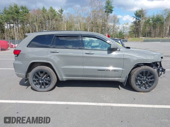 2020 Jeep Grand Cherokee Altitude z VIN 1C4RJFAG5LC364453, wystawiony jako IAAI lot #42168969 z przebiegiem 66 573 mil mil oraz . Historia ofert i sprzedaży dostępna na DreamBid. Obrazek 13.