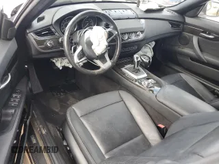 2014 BMW Z4 sDrive28i with VIN WBALL5C53EJ105042, listed as a Copart auction lot 71824564 with 0 mi miles and Salvage Title. Bid and sale history available at carsss.com. Image 8.