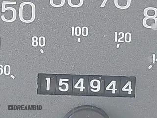 2000 Mercury Grand Marquis LS z VIN 2MEFM75W1YX673105, wystawiony jako IAAI lot #42050980 z przebiegiem 154 944 mil mil oraz . Historia ofert i sprzedaży dostępna na DreamBid. Obrazek 15.