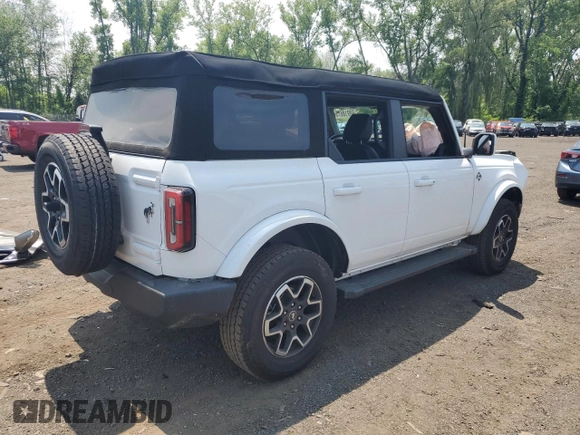 2024 Ford Bronco Outer Banks with VIN 1FMEE8BP0RLA31725, listed as a Copart auction lot 60918675 with 10,452 mi miles and Salvage title. Bid and sale history available at DreamBid. Image 3.