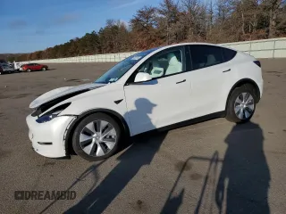 2024 Tesla Model Y Long Range with VIN 7SAYGDEE1RF036260, listed as a Copart auction lot 78805764 with 7,850 mi miles and Non repairable. Bid and sale history available at DreamBid. Image 1.